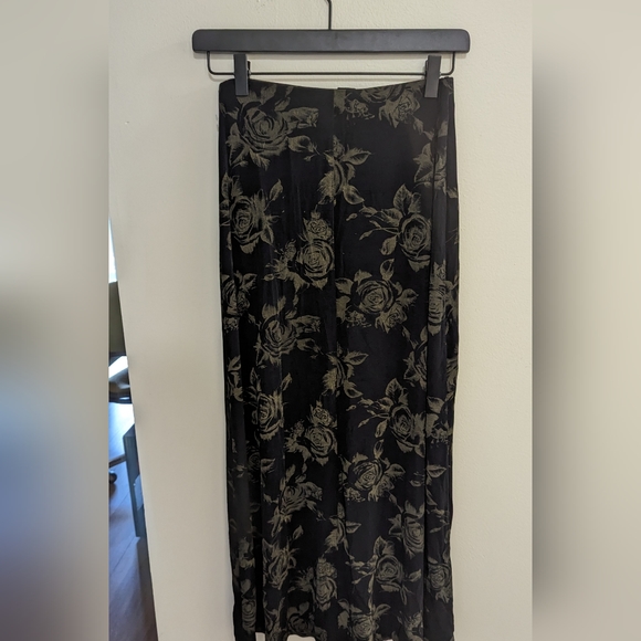 es.se Skirts Vintage Floral Maxi Skirt Poshmark